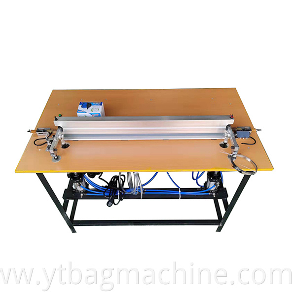 Woven bag automatic sealing machine